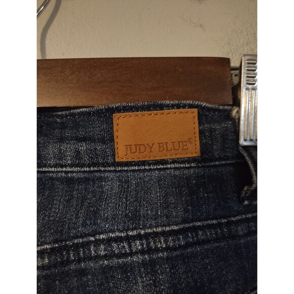 Women's - Judy Blue Distressed Skinny Jeans, Size 3/26 - Picture 7 of 8